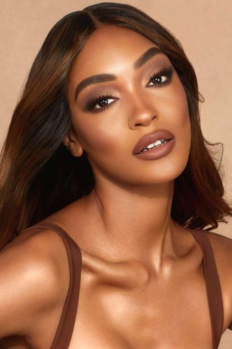 شارلوت تلبوري محدد عيون مزدوج سوبر نيودز