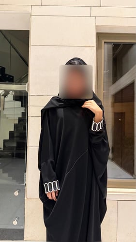 Threads of Chess in Bisht