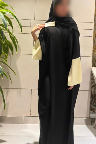 Half Bisht with Wide Sleeve in Butter Yellow
