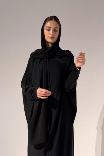 Half Bisht – Black Abaya with Silver Zari Sleeves