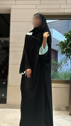 Half Bisht with Wide Sleeve Lined in Tiffany