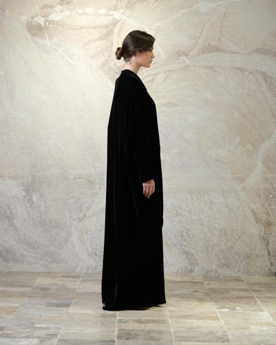 Half Bisht Abaya in Black Velvet