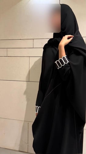 Threads of Chess in Bisht