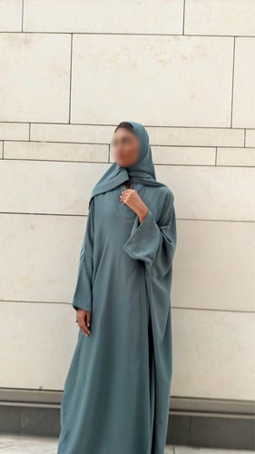 Green Aquifer Bisht with crystal wide sleeves