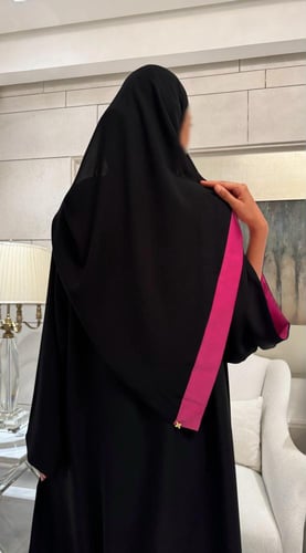 Wide Sleeve Lined in Cherry