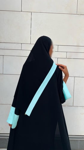 Two-tone -Black & tiffany blue