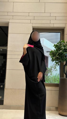 Half Bisht with Wide Sleeve Lined in Cherry