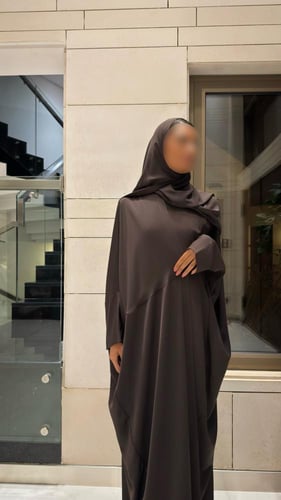Brown half bisht