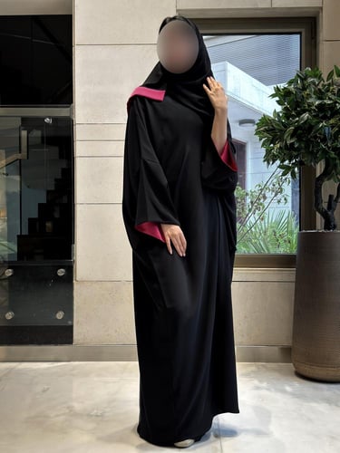Half Bisht with Wide Sleeve Lined in Cherry