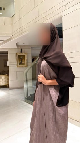 Contrast Brown crepe with linen