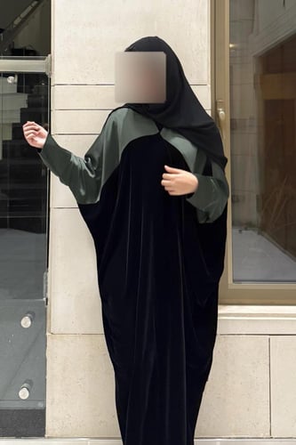 Bisht Black Velvet with Olive Silk