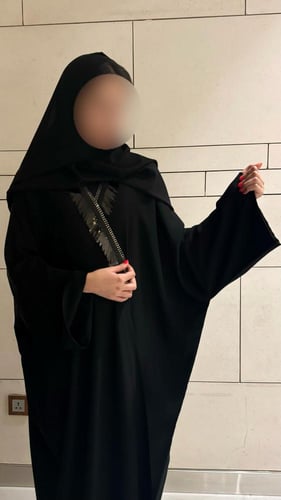 Half Bisht with Sequins Collar