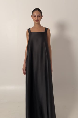 Black Under Abaya Dress with Sleeveless Design