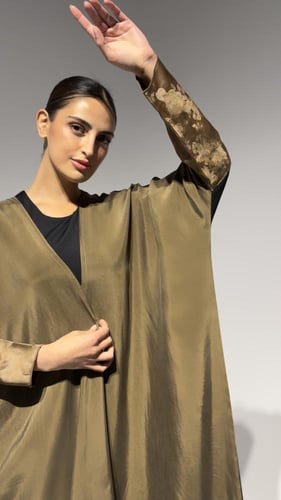 Half Bisht – Washed Japanese Silk in Olive Antique...
