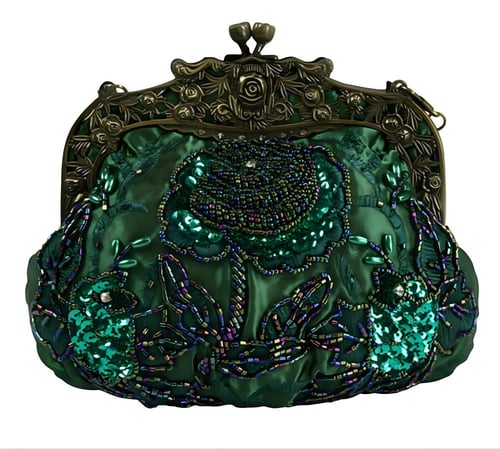 حقيبة يد نسائية فاخرة مطرزة يدويًا | تصميم ملكي في...