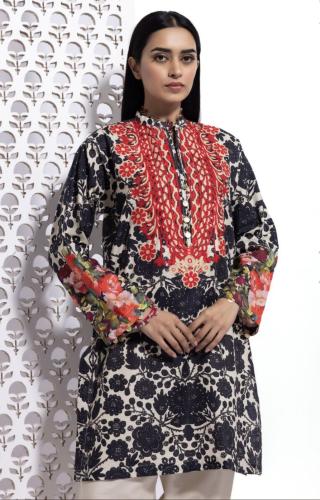 بلوزة ملونة قطن طبيعي مشغولة