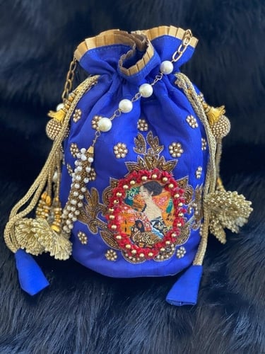 شنطه يد صناعه يدويه