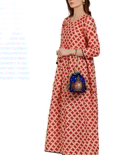 شنطه يد صناعه يدويه