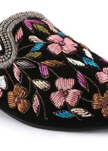 صندل قطيفه مشغول