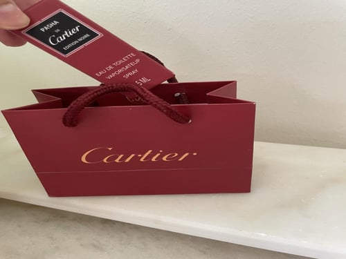 عطر كارتير مع كيس حبه واحدة