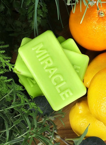 صابونة تنظيف ميراكل للعناية لمدة 30 يوماً من أها ب...