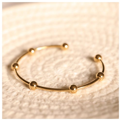 The seven balls bangle