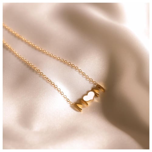 Mom’s love necklace
