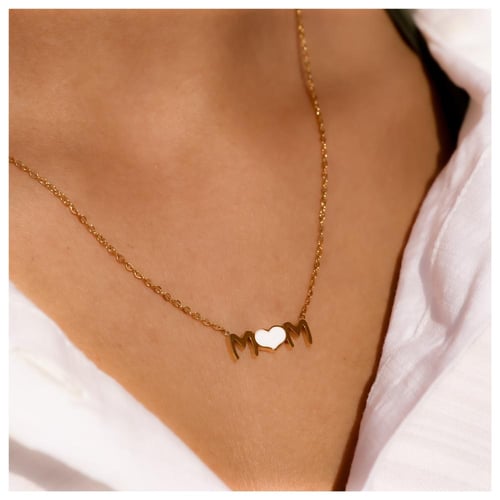 Mom’s love necklace