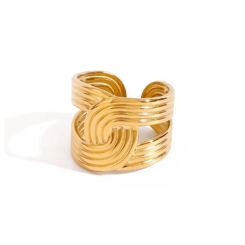 Entwined ring