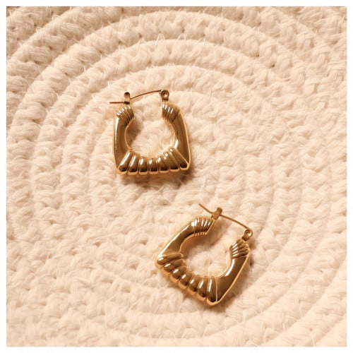 Squared Huggie Hoops