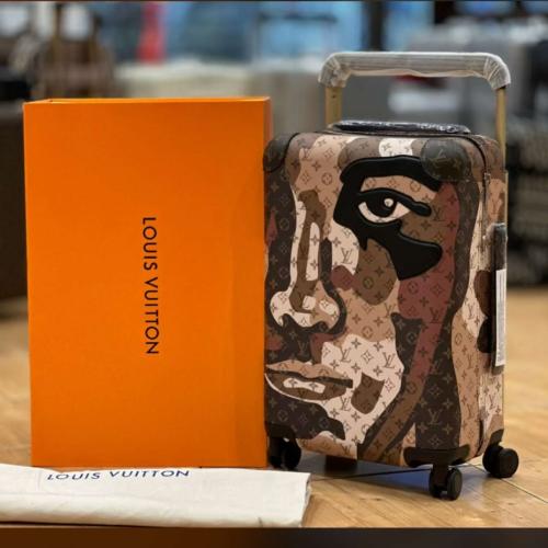 LV travel bag2024