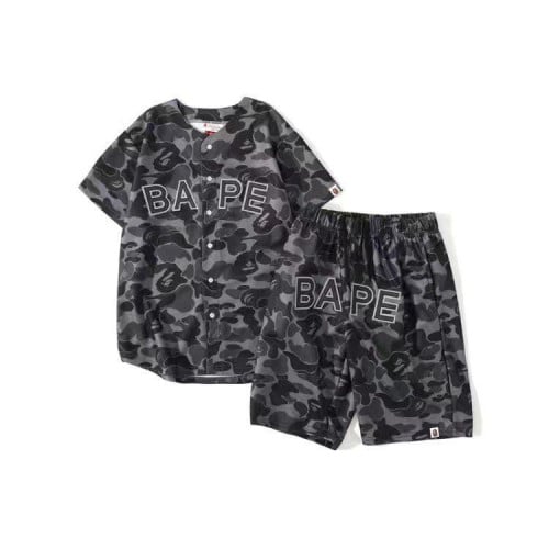 طقم bape