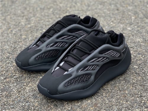 Yeezy Boost 700 V3 “Alvah” ( Adidas )