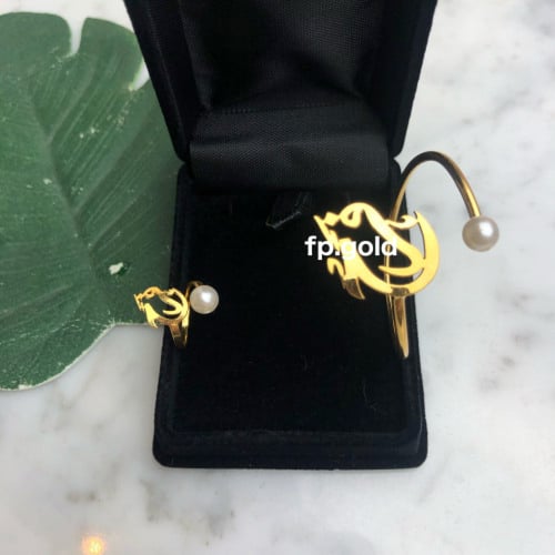 طقم اسواره و خاتم وبروش الورده مطلي ذهب بالاسم