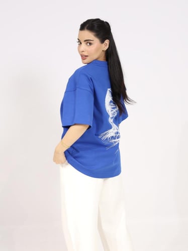 LS ازرق بصورة من الخلف