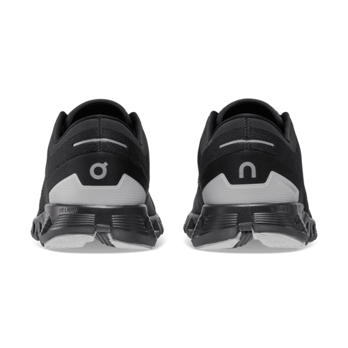 ON RUNNING Cloud X 3