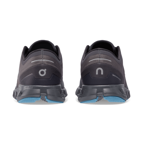 ON RUNNING Cloud X 3