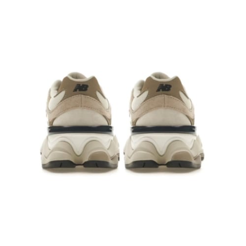 New Balance 9060 ‘Beige Cream Black’
