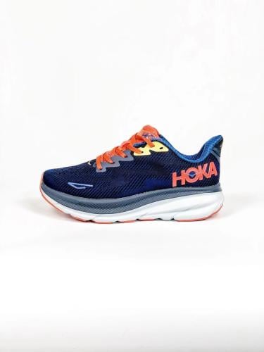 Hoka Clifton 10