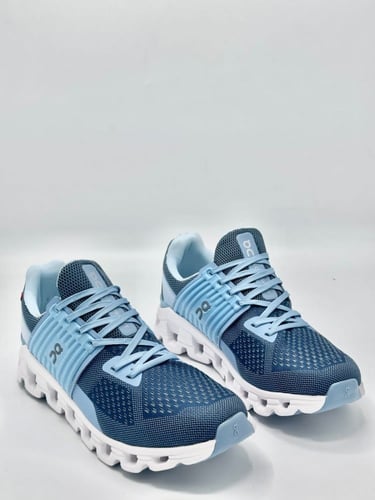 ON RUNNING Cloudswift 3