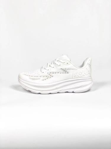 Hoka Clifton 10