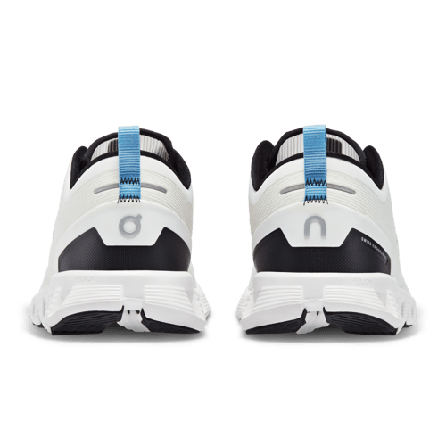 ON RUNNING Cloud X 3 Shift