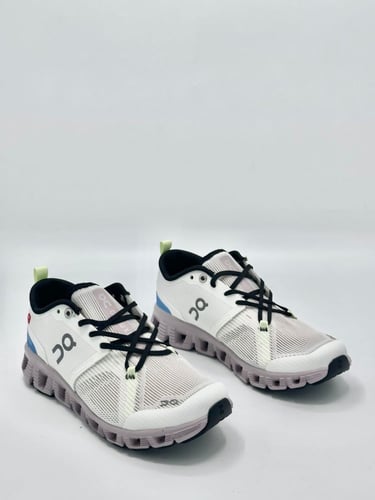 ON RUNNING Cloud X 3 Shift