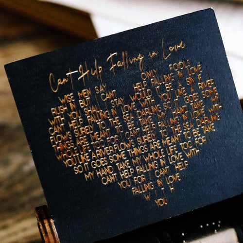 صندوق موسيقى Can’t Help Falling In Love