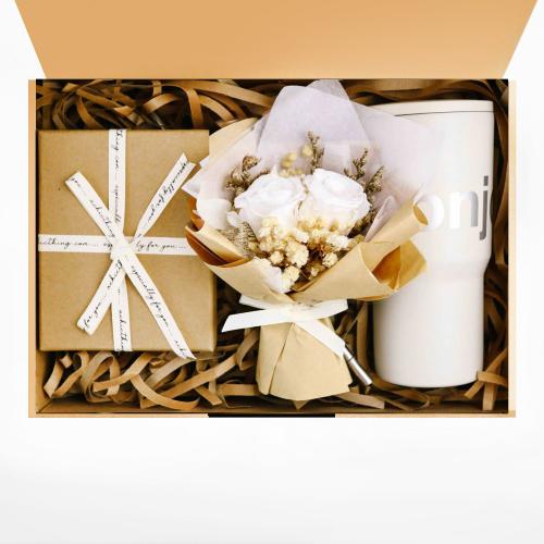 هدية سيارة جديدة New Car