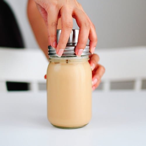 شيكر زجاجي لخلط مشروبات القهوة والعصائر