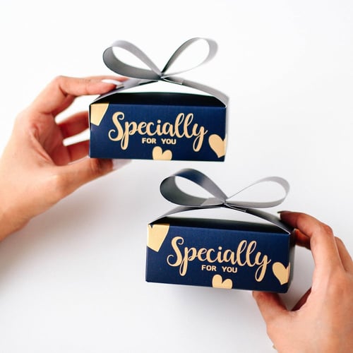 10 حبات توزيعات فخمة