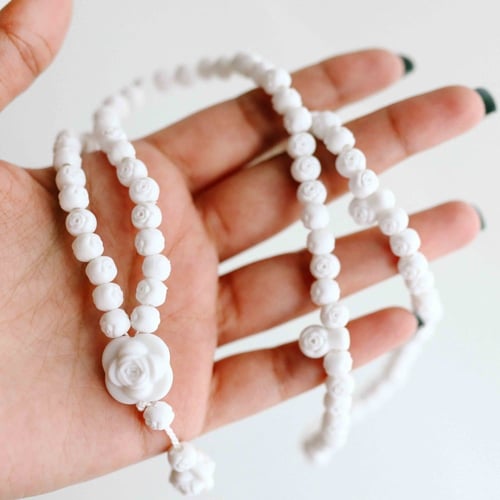 هدية مصحف وسجادة