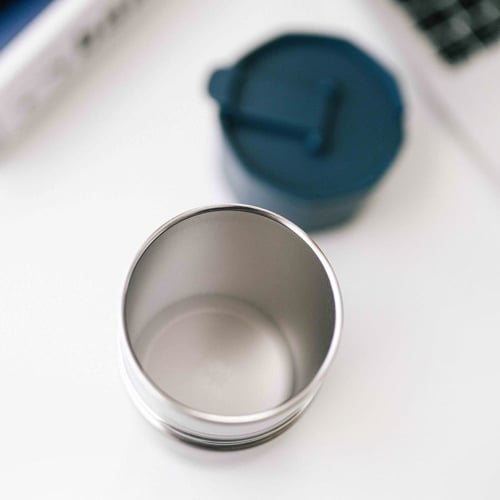 كوب قهوة حافظ للحرارة