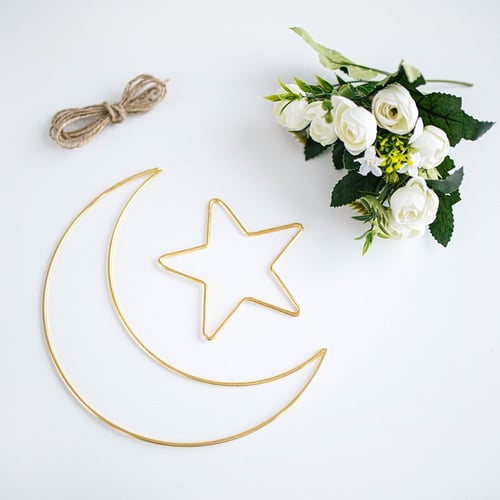 تعليقة لون ذهبي هلال